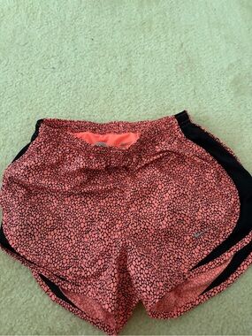Nike Women's Coral Print Athletic Shorts with Black Trim